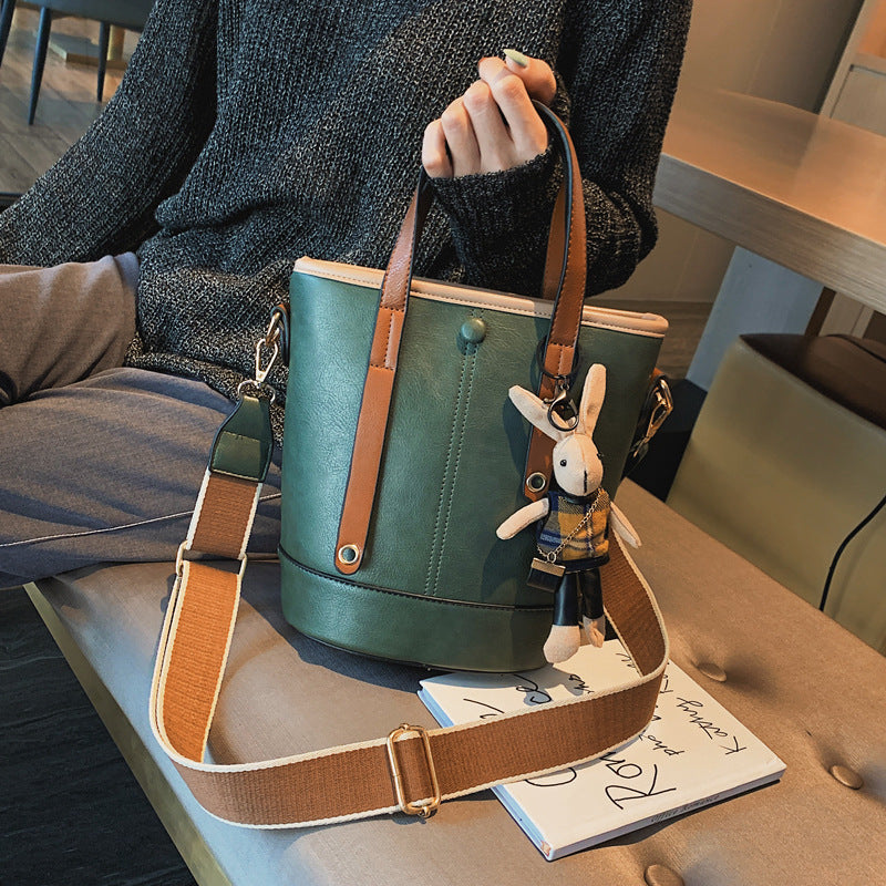 Messenger bag retro fashion portable bucket bag