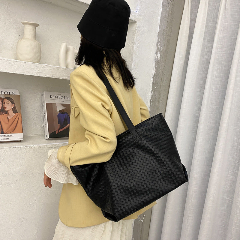 Net Celebrity One-Shoulder Large-Capacity Tote Bag Wild Fashion Simple Shoulder Bag