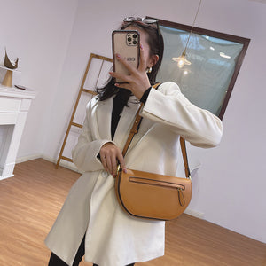 Fashion Simple One-shoulder Underarm Saddle Bag