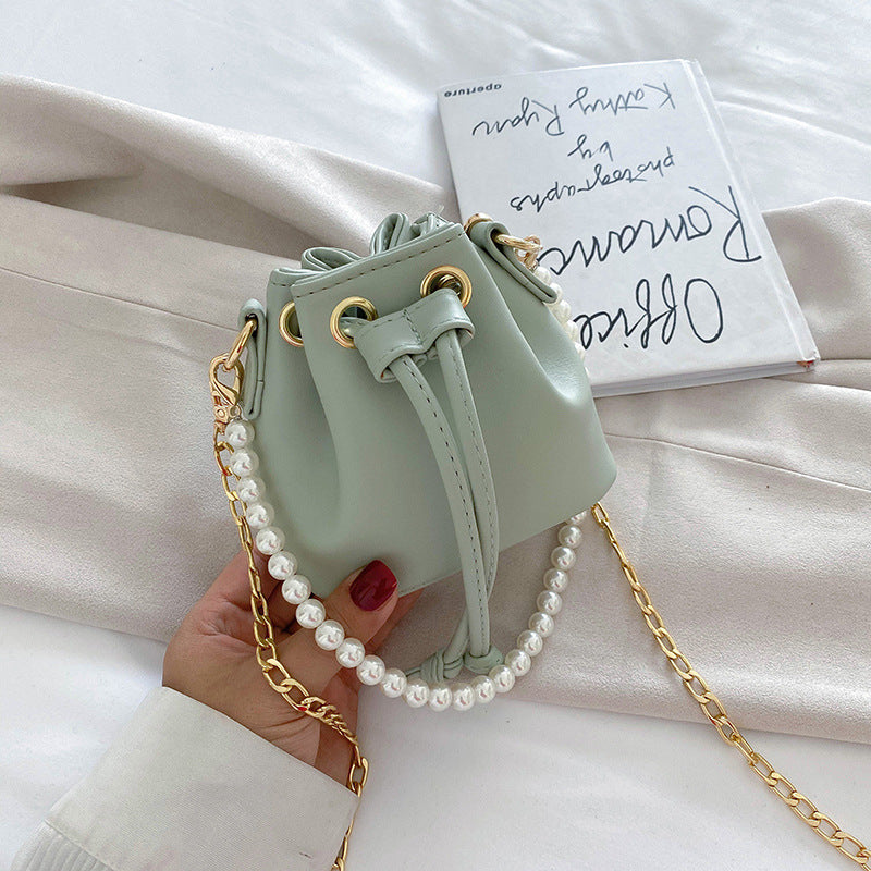 Vintage pearl crossbody bag