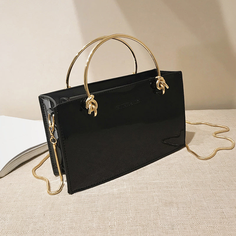 One Shoulder Messenger Fashion Chain Small Square Bag