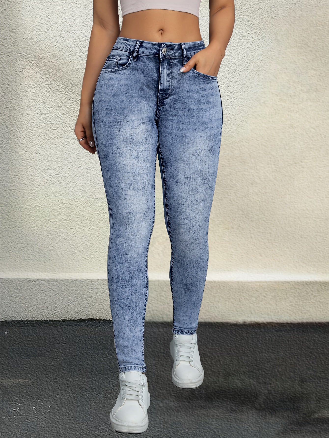 Stretchy High-Waisted Women's Jeans - Comfortable Cotton Blend Pants with Elegant Design, Long Length, Zipper Closure, and Seasonless Style for Everyday Wear