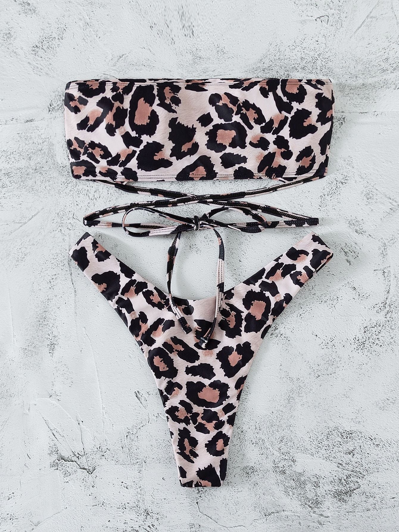 Leopard Print Bikini Bandeau Split Swimsuit-Aria Doejay