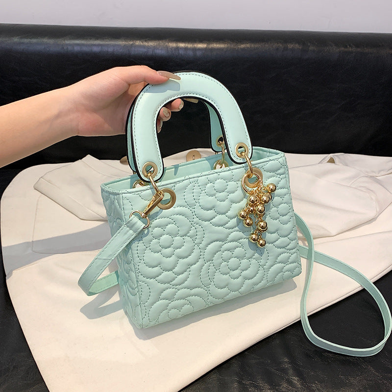 Women's Fashionable Embroidered Shoulder Handbag