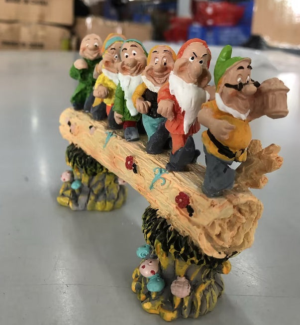 Resin Seven Dwarfs Gnome Garden Decor-Aria Doejay