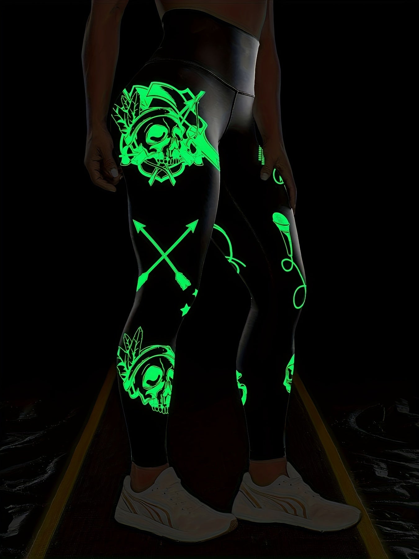 Casual Sportswear Tight Pants, Fluorescent Black Leggings With Glowing Skull, Printed High Waisted Elastic Tummy Control Workout Running Yoga Pants