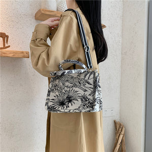 Woven Canvas Bag Embroidery Large Capacity Tote Bag Portable Shopping Bag