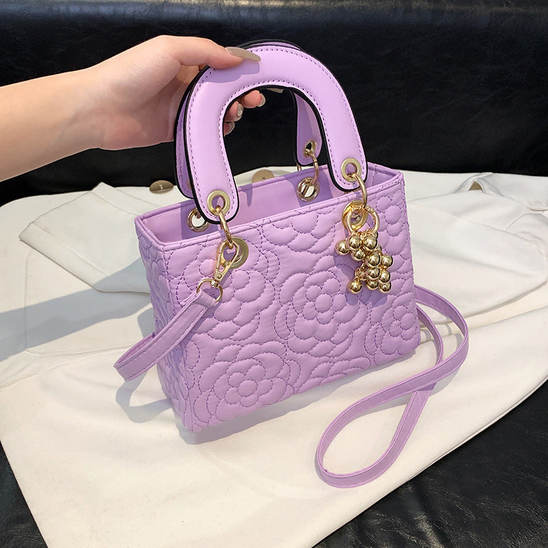 Women's Fashionable Embroidered Shoulder Handbag