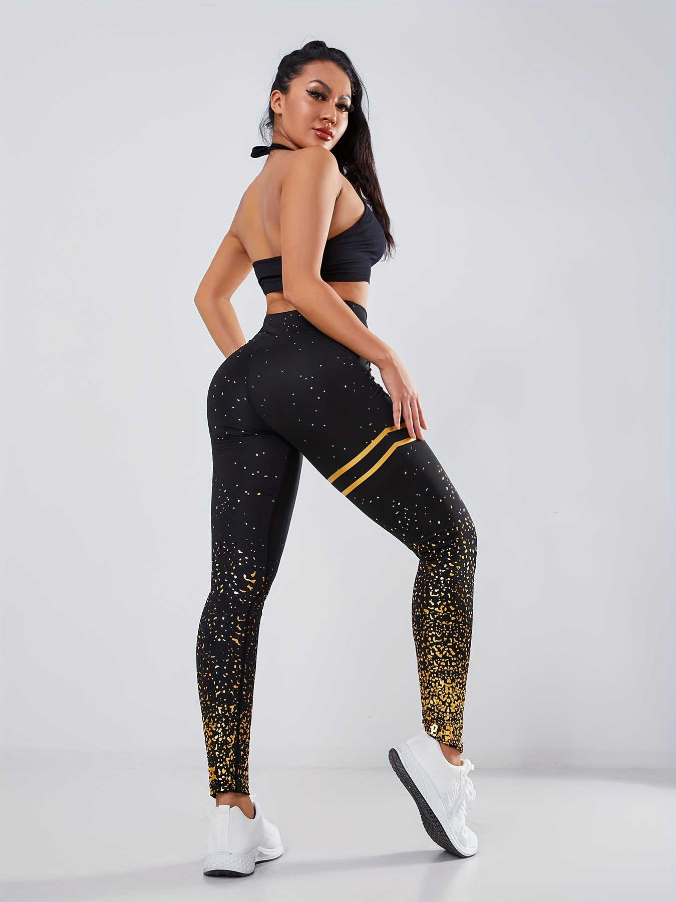 Breathable & Stylish Activewear: Seamless, Slim Fit Yoga Pants with Durable Stretch and Side Stripe Detail for All-Season Comfort