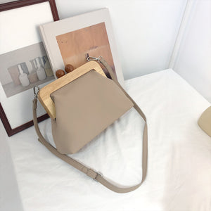 Soft Leather Assembling Wooden Clip Clutch Handbag