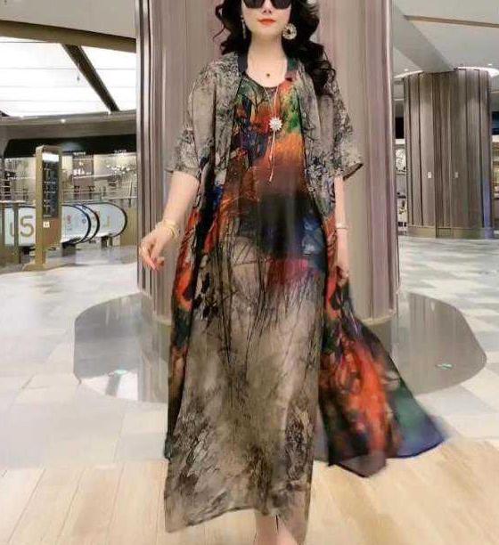 Cross-border New Arrival Artificial Silk Blended Dress Two-piece Loose Suit Printed Skirt-Aria Doejay