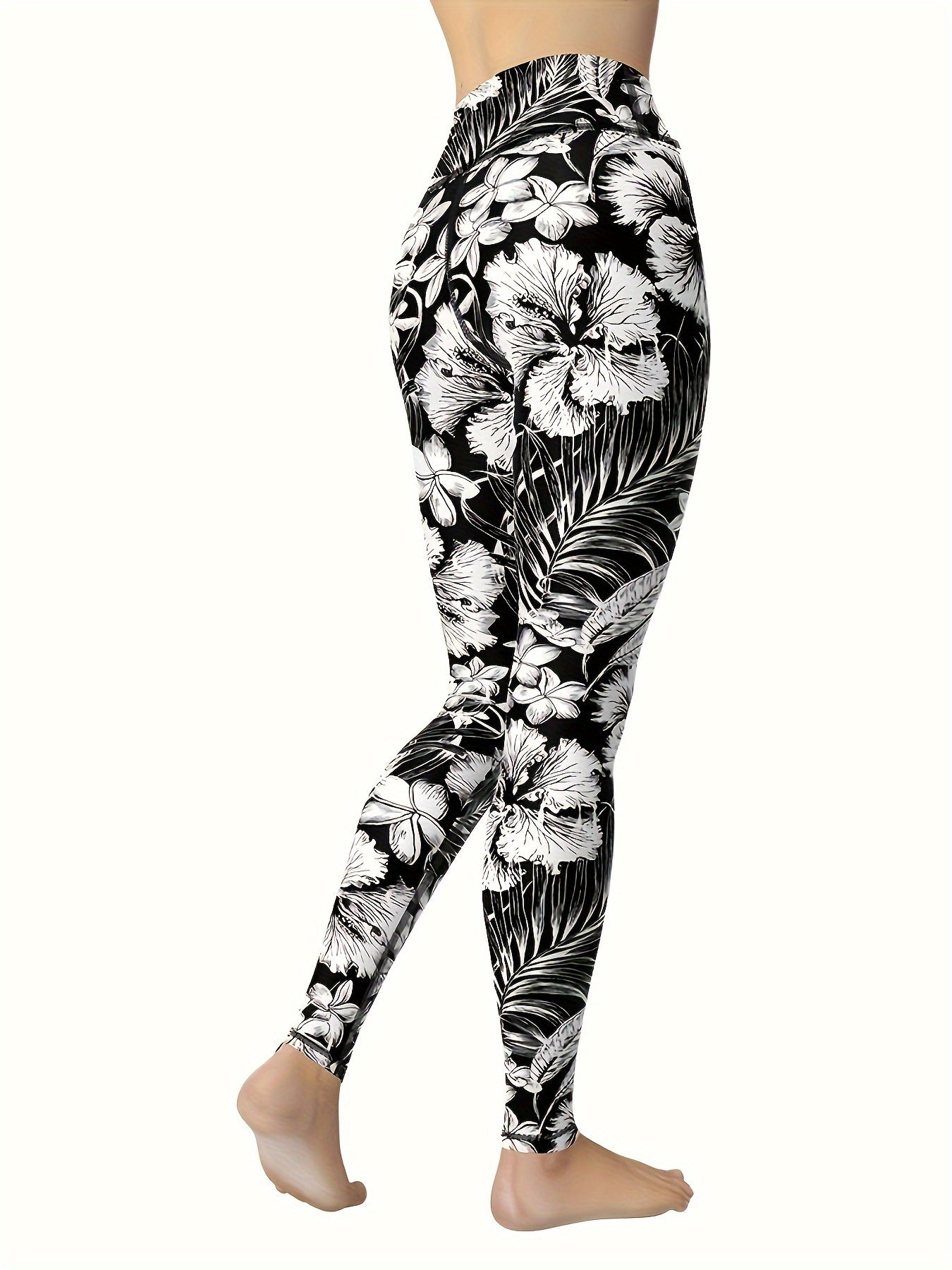 Black And White Floral Printed Women's Yoga Pants