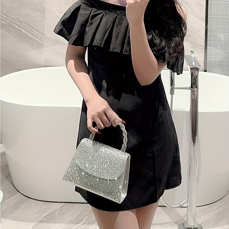 Shimmering Silver Waterfall Clutch: A Glamorous Evening Handbag with a Twist Top Handle