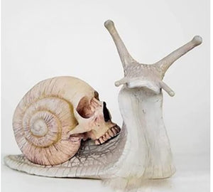 Snail Skull Sculpture Gothic Decoration Snail Statue Patio Snail Figurine Crafts Home Decoration Accessories Kawaii Room Decor-Aria Doejay