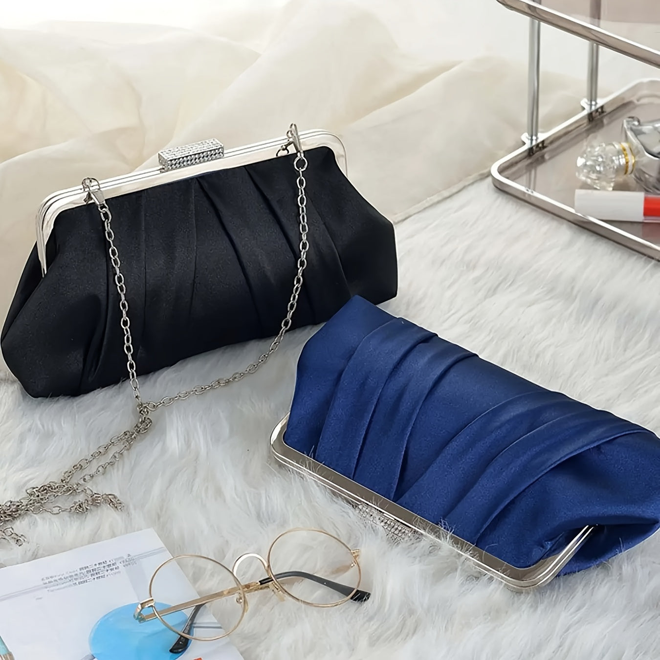 Elegant Velvet Clutch Handbag - Detachable Shoulder Strap, Polyester Lining, Simple Design, Stylish Evening Bag for Women - Perfect for Parties, Weddings, and Formal Events