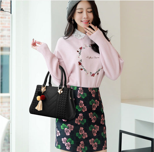 Women's Handbag Fashion Middle-aged Shoulder Messenger Bag