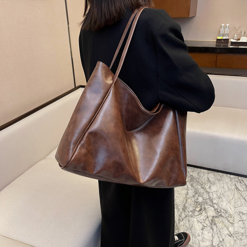 Glossy Large Capacity Commuter Retro Fashion Tote Bag