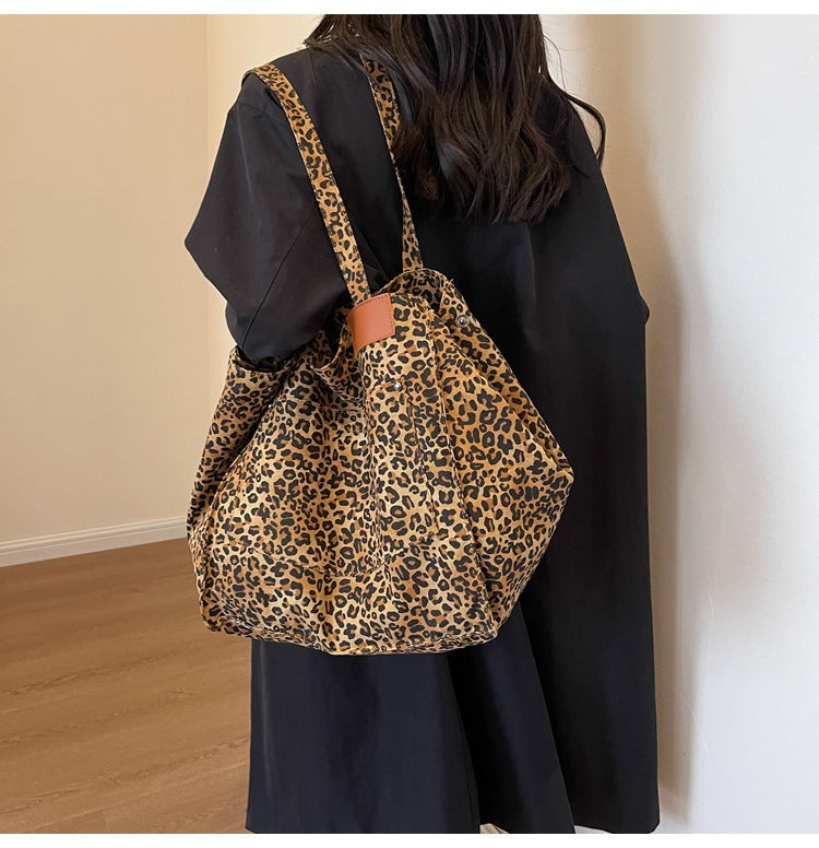 Large Capacity Leopard Print Canvas Tote Bag-Aria Doejay