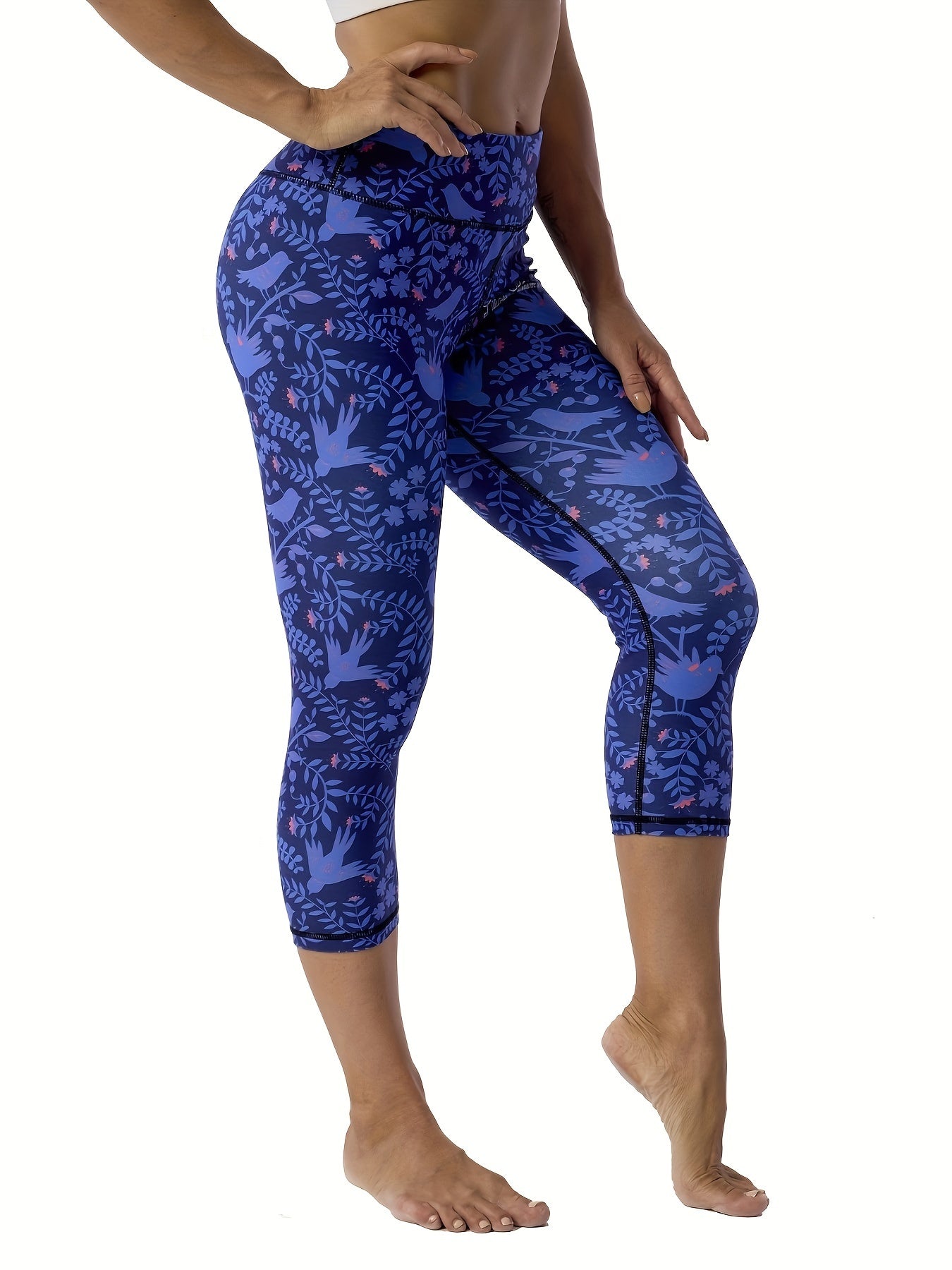 Bird & Leaf Allover Print Fitness Sports Capri Pants, Tummy Control Butt Lifting Yoga Capri Leggings With Zipper Back Pocket, Women's Activewear